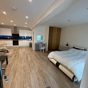 Apartment Paddy's, London