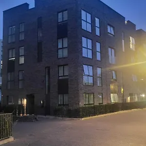 Lodge Kayz Lodge- Luxury Ensuite-private & Shared In A New House At The Olympic Village Overlooking Stratford Westfield And Tube Station, London